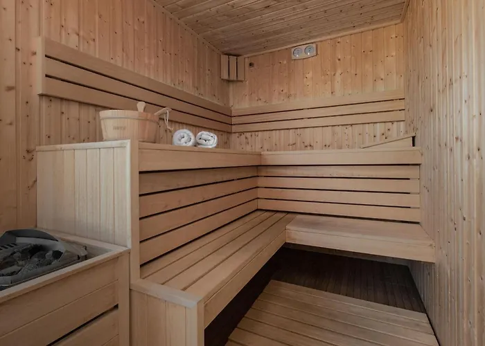 Cozy In With Sauna